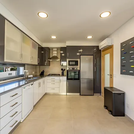 Silver Coast Villa-casa De Luxo Com Piscina E Vista Mar Villa *