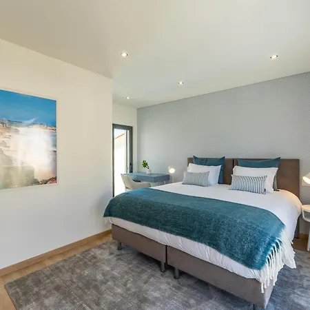 ヴィラ Silver Coast Villa-casa De Luxo Com Piscina E Vista Mar