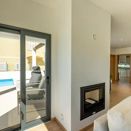 ヴィラ Silver Coast Villa-casa De Luxo Com Piscina E Vista Mar ロウリニャン