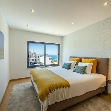 Silver Coast Villa-casa De Luxo Com Piscina E Vista Mar فيلة لورينها