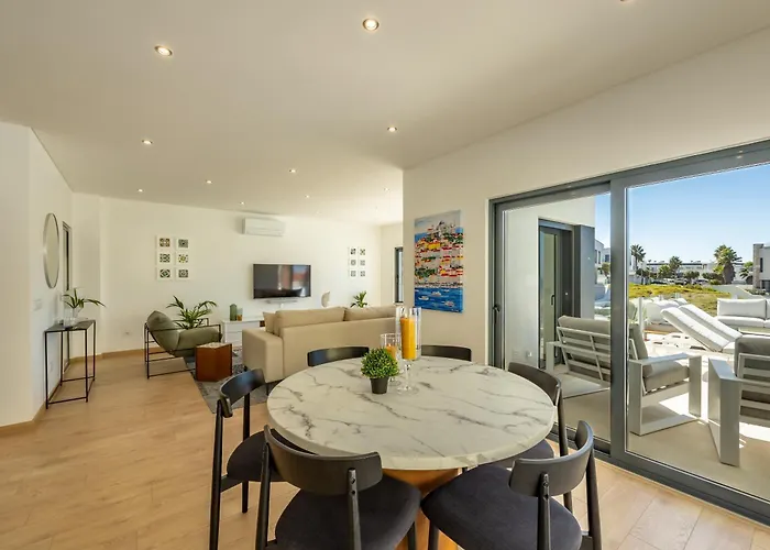 Silver Coast Villa-casa De Luxo Com Piscina E Vista Mar